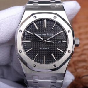 Replica Audemars Piguet Royal Oak 15400ST.OO.1220ST.01 ZF Factory Black Dial