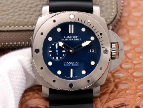 Replica Panerai Submersible PAM00692 VS Factory Blue Dial