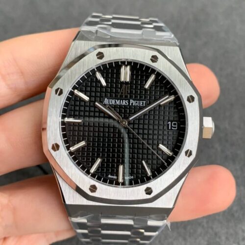 Replica Audemars Piguet Royal Oak 15500ST.OO.1220ST.03 ZF Factory Black Dial