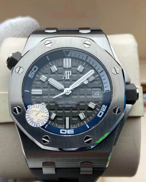 Replica Audemars Piguet Royal Oak Offshore 15720ST.OO.A009CA.01 ZF Factory Rubber Strap - Replica Watches Factory