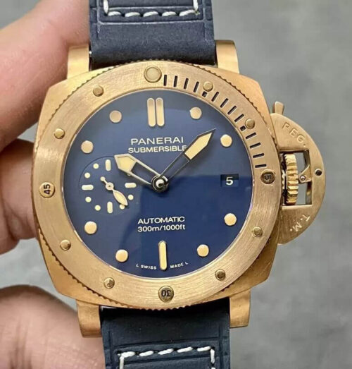 Replica Panerai Submersible PAM01074 VS Factory Blue Strap