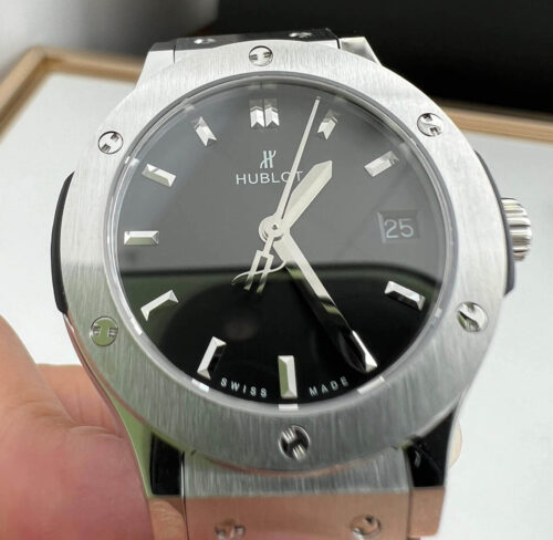 Replica Hublot Classic Fusion 581.NX.1171.RX 33MM Quartz HB Factory Black Dial